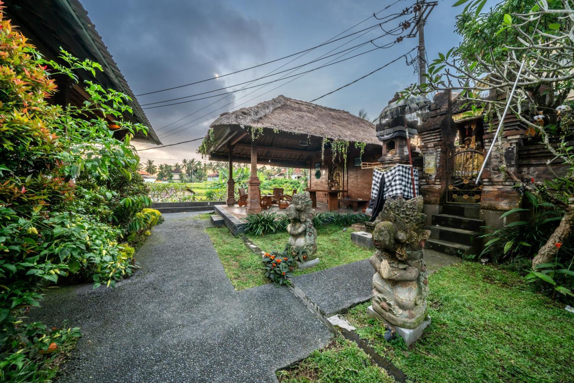 Отель Uma Ubud Экстерьер фото